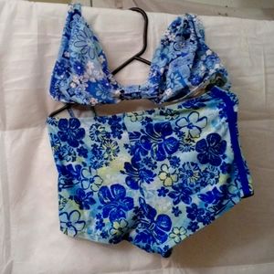 2 piece swim suit